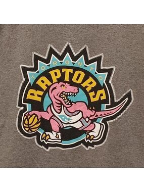 Mitchell & Ness Toronto Raptors T-Shirt Men's Size Medium